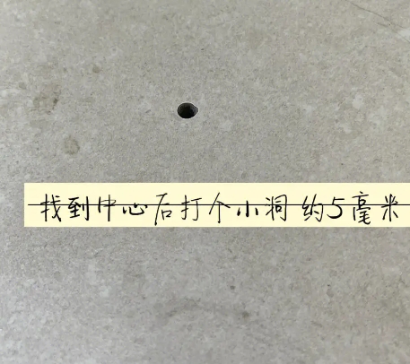 大埔瓷砖空鼓维修公司专业解答在瓷砖铺贴过程中，如果砂料搅拌不均匀，将会带来以下问题